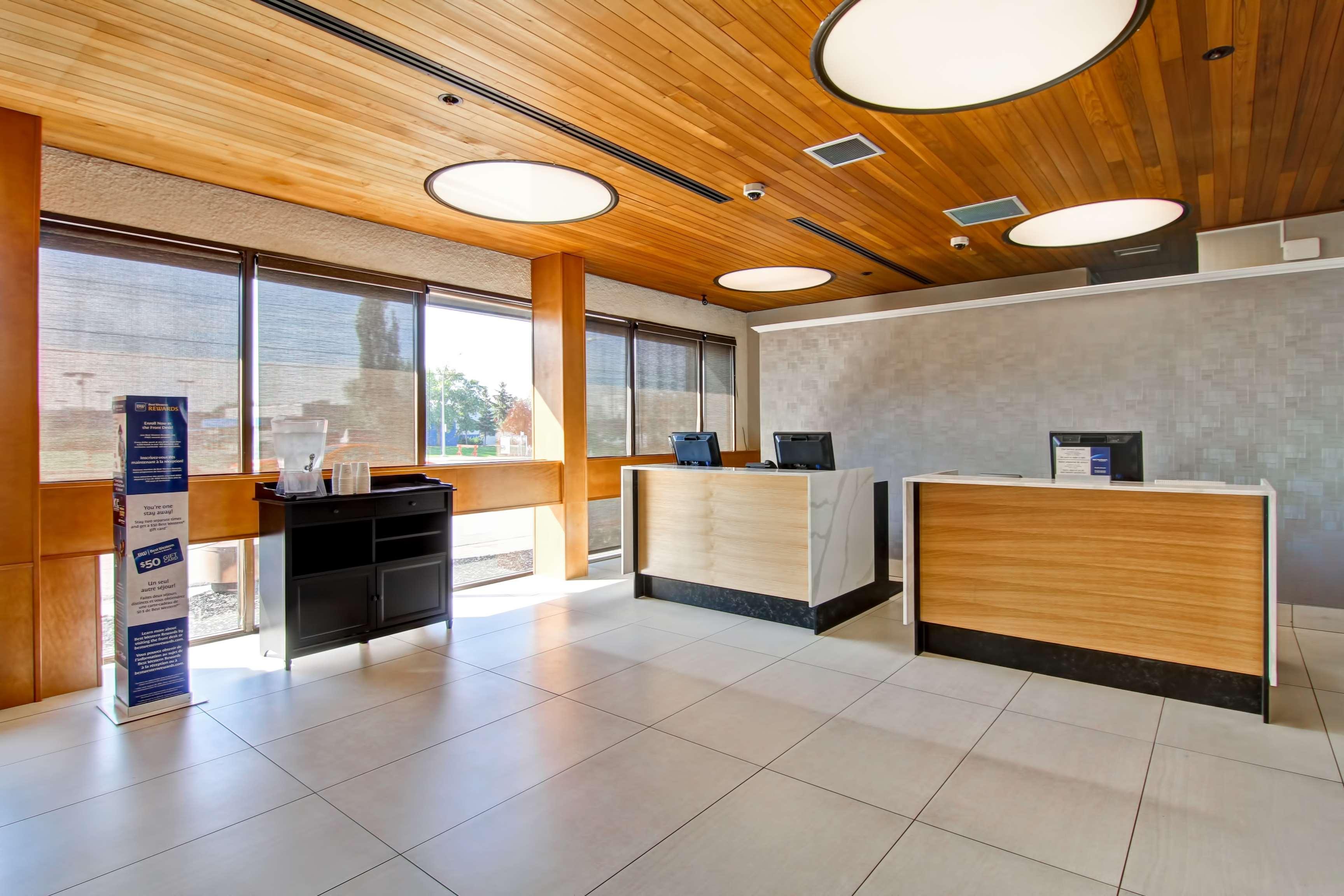 Best Western Cedar Park Inn Edmonton Dış mekan fotoğraf