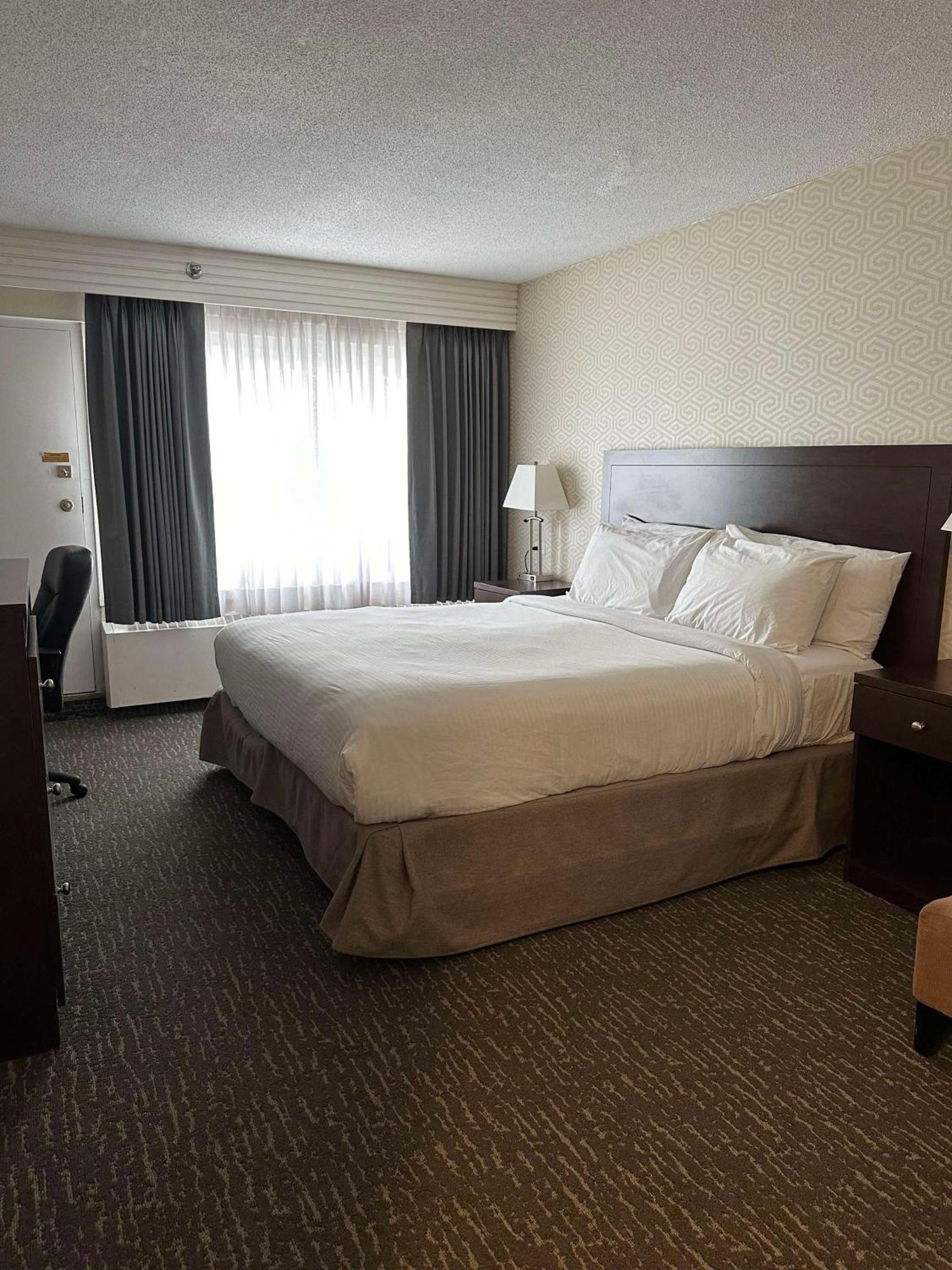 Best Western Cedar Park Inn Edmonton Dış mekan fotoğraf