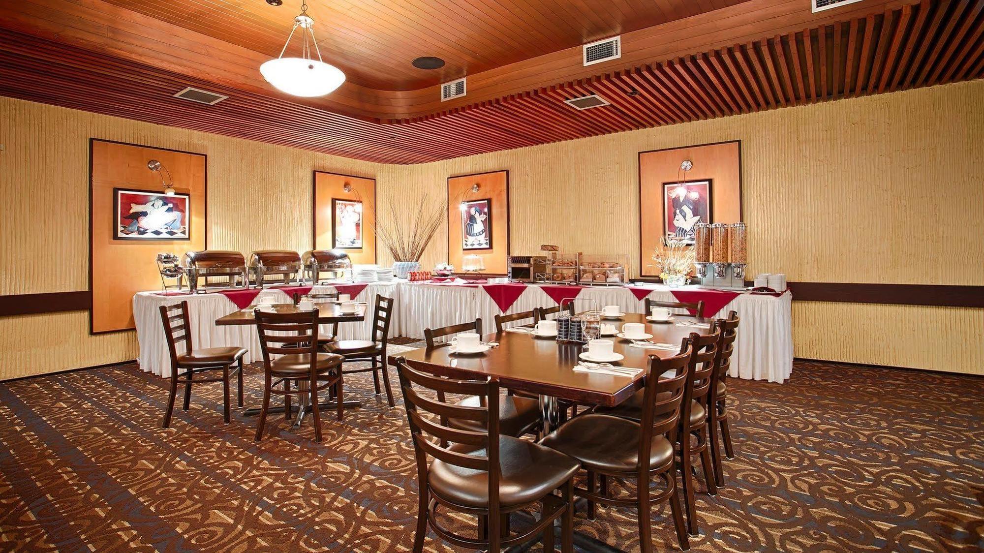 Best Western Cedar Park Inn Edmonton Dış mekan fotoğraf